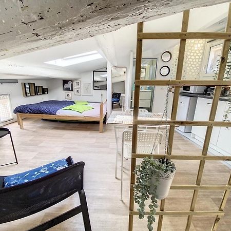Petit St Louis Studio Mansarde Atypique Climatise Сет Екстериор снимка